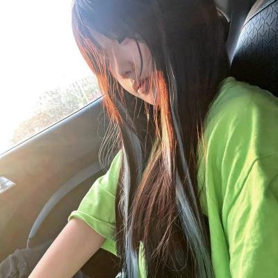 眼里余光都是你